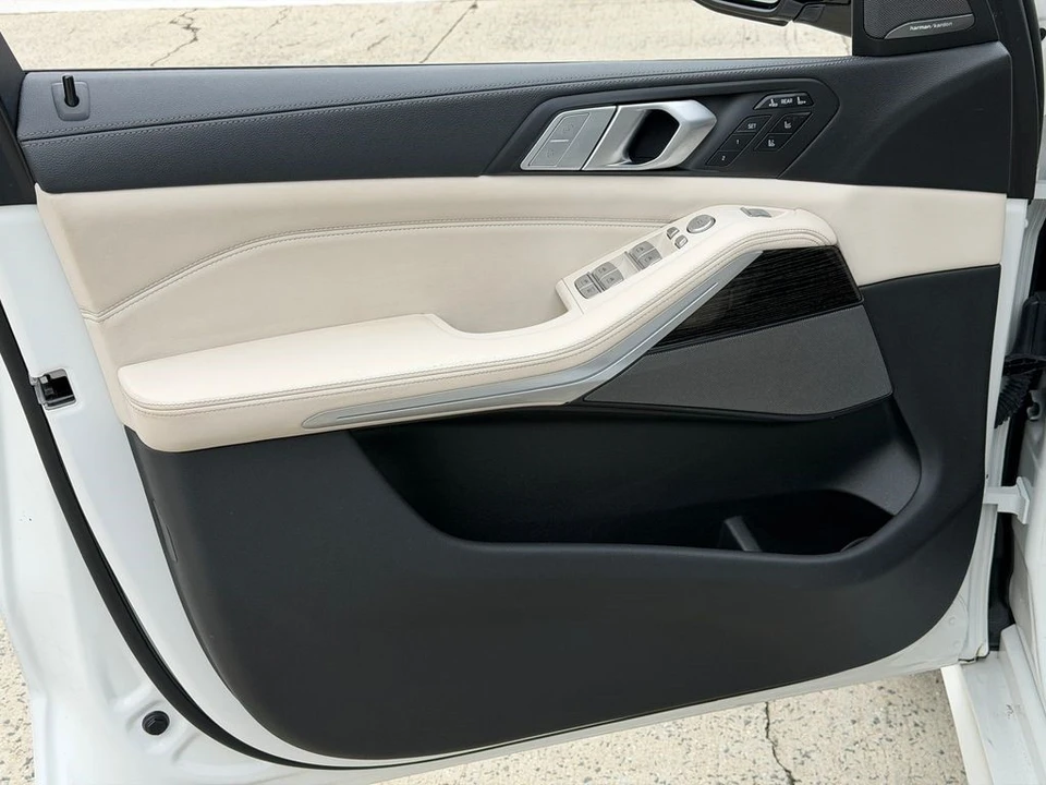 2021 BMW G07 X7 - Image 14 of 21