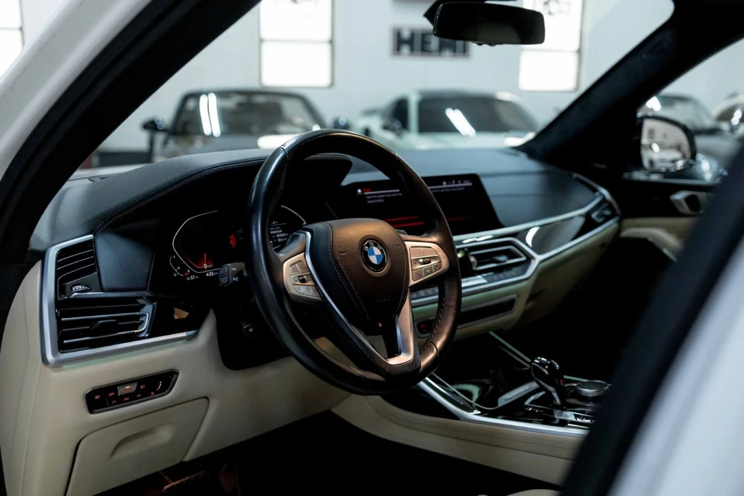 2021 BMW G07 X7 - Image 2 of 12