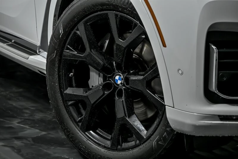 2021 BMW G07 X7 - Image 3 of 21