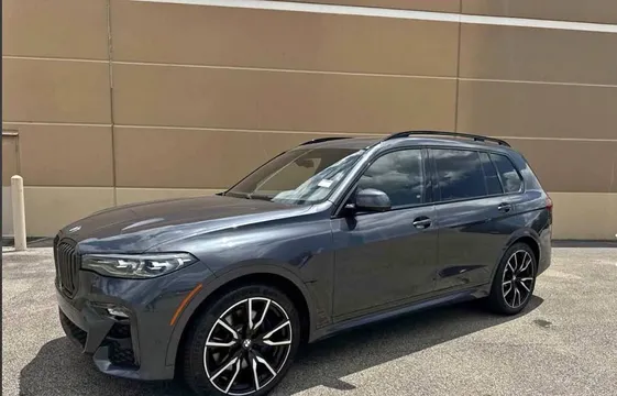 2021 BMW X7 xDrive40i Sport Utility 4D