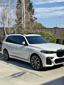 2021 BMW X7 xDrive40i Sport Utility 4D