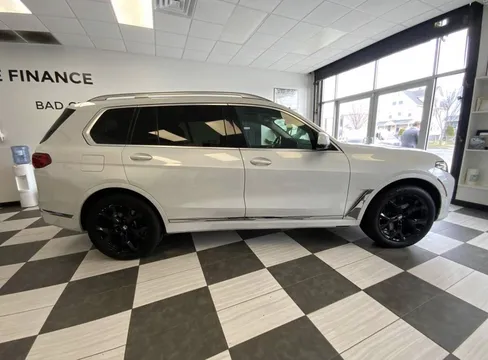 2021 BMW X7 xDrive40i