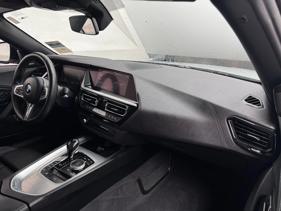 2021 BMW G29 Z4 Roadster - Image 10 of 31
