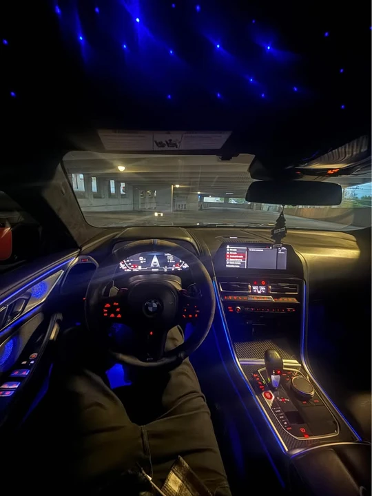 2021 BMW M8 - Image 7 of 8