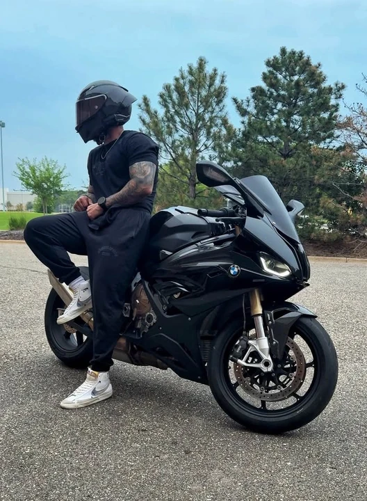 2021 BMW S1000 - Image 4 of 4