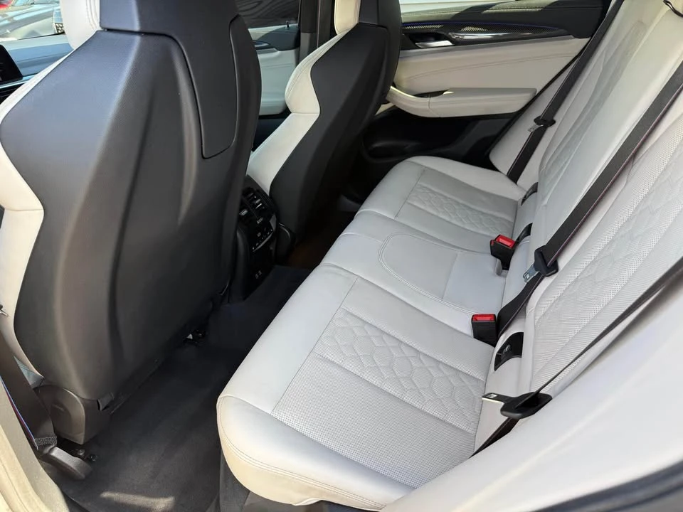 2021 BMW X4 M - Image 9 of 17