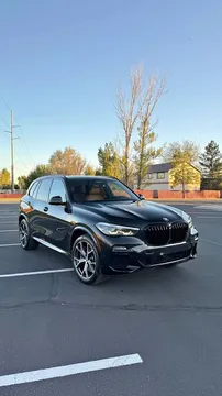 2021 BMW X5 M50i
