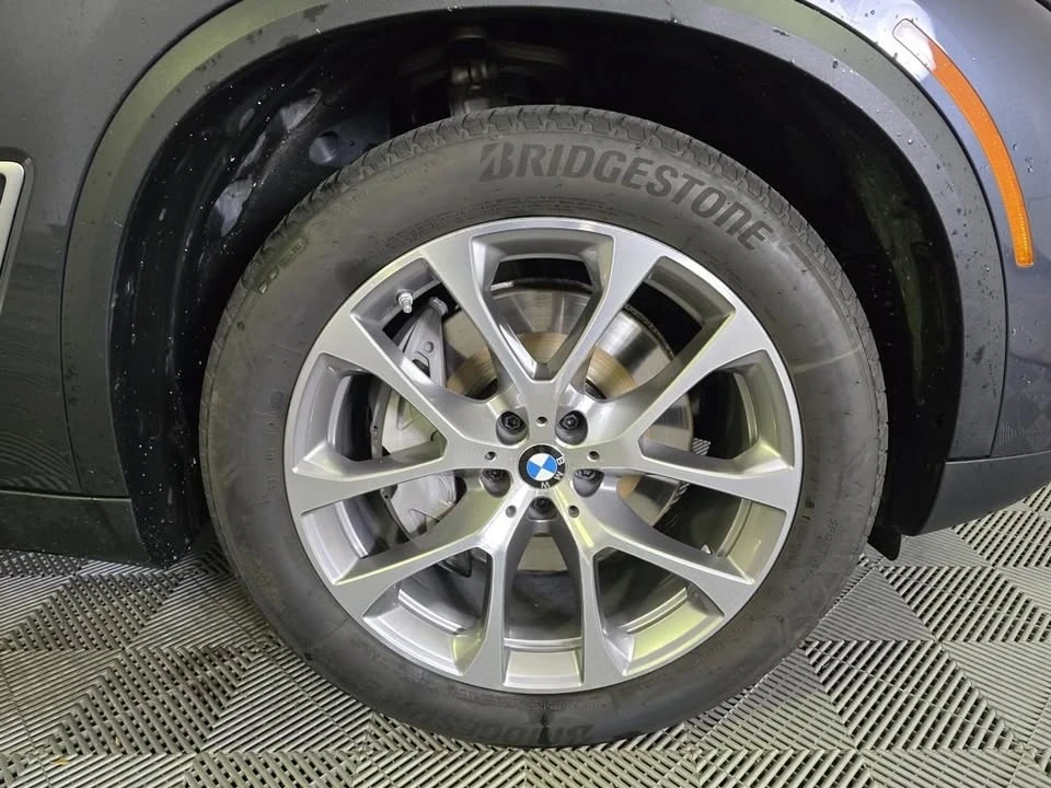 2021 BMW G05 X5 - Image 2 of 20