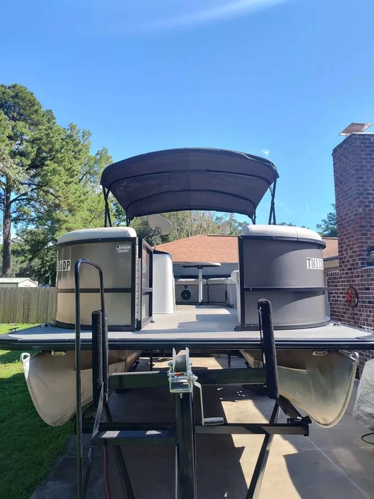 2021 Bentley - Image 2 of 20