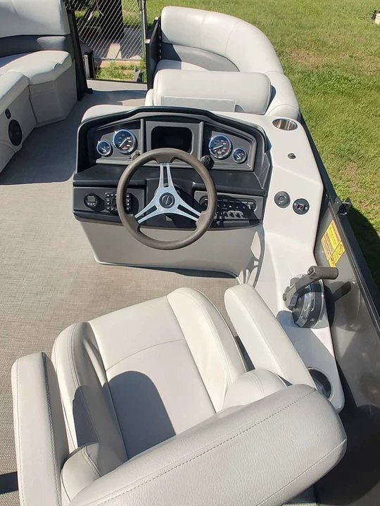 2021 Bentley - Image 14 of 20