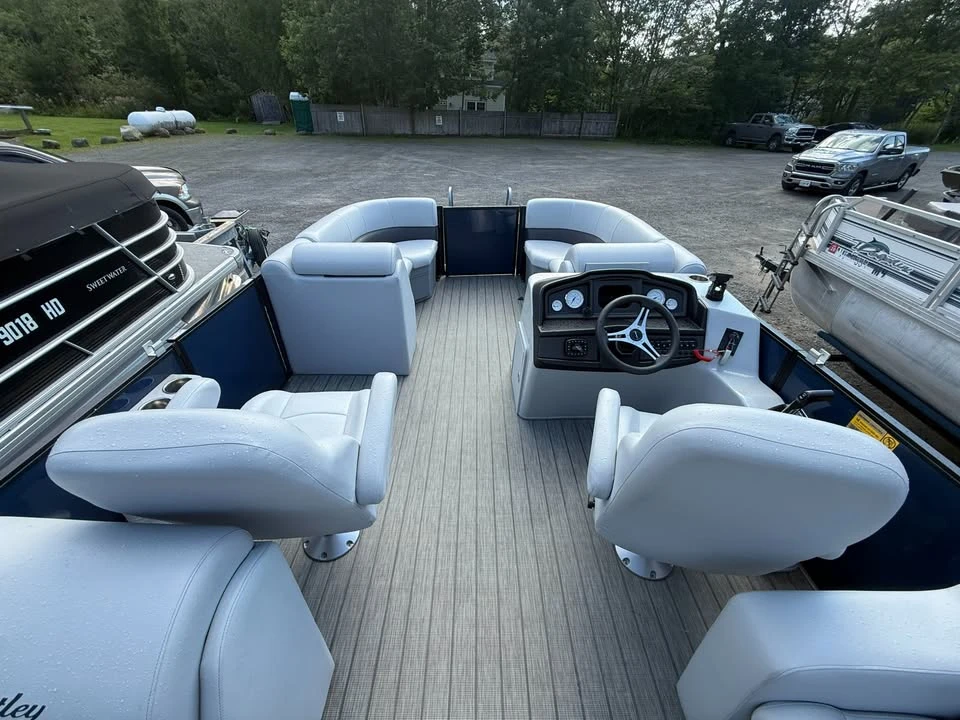 2021 Bentley - Image 11 of 11