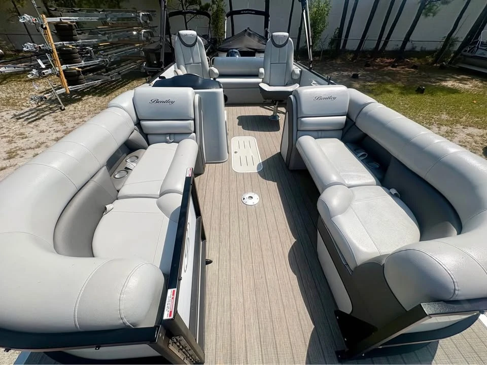 2021 Bentley - Image 3 of 10