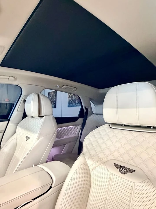 2021 Bentley Bentayga - Image 9 of 14