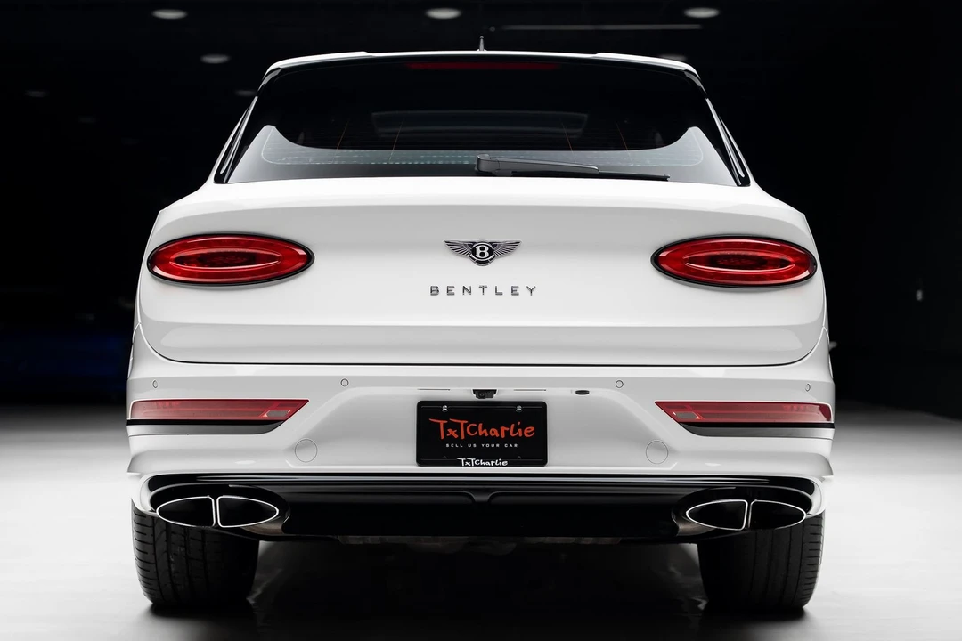2021 Bentley Bentayga - Image 27 of 31