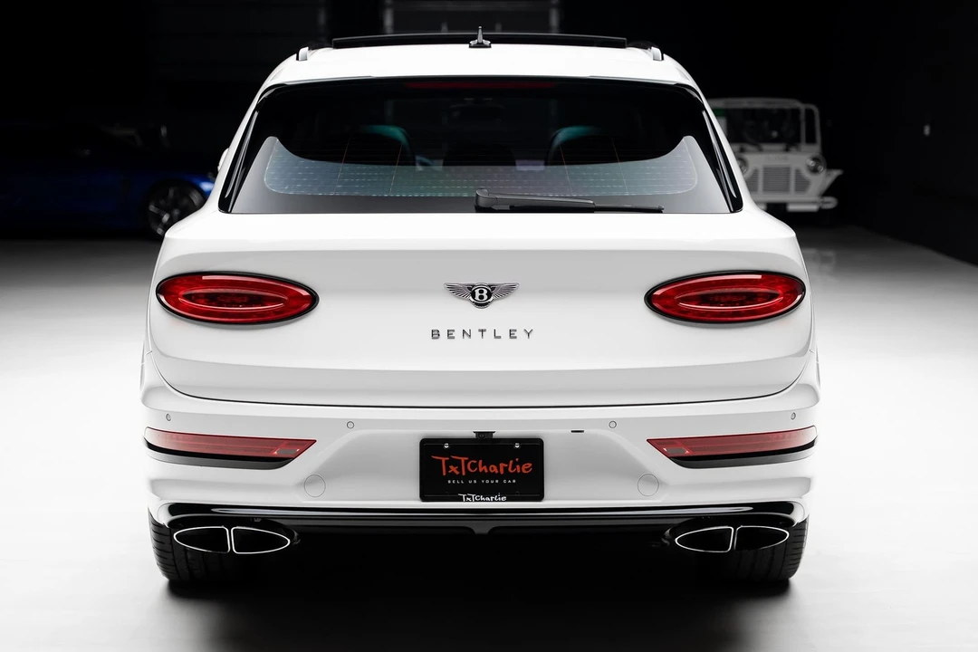 2021 Bentley Bentayga - Image 26 of 31