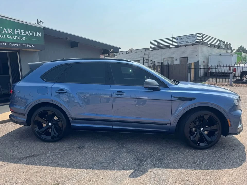 2021 Bentley Bentayga - Image 2 of 18
