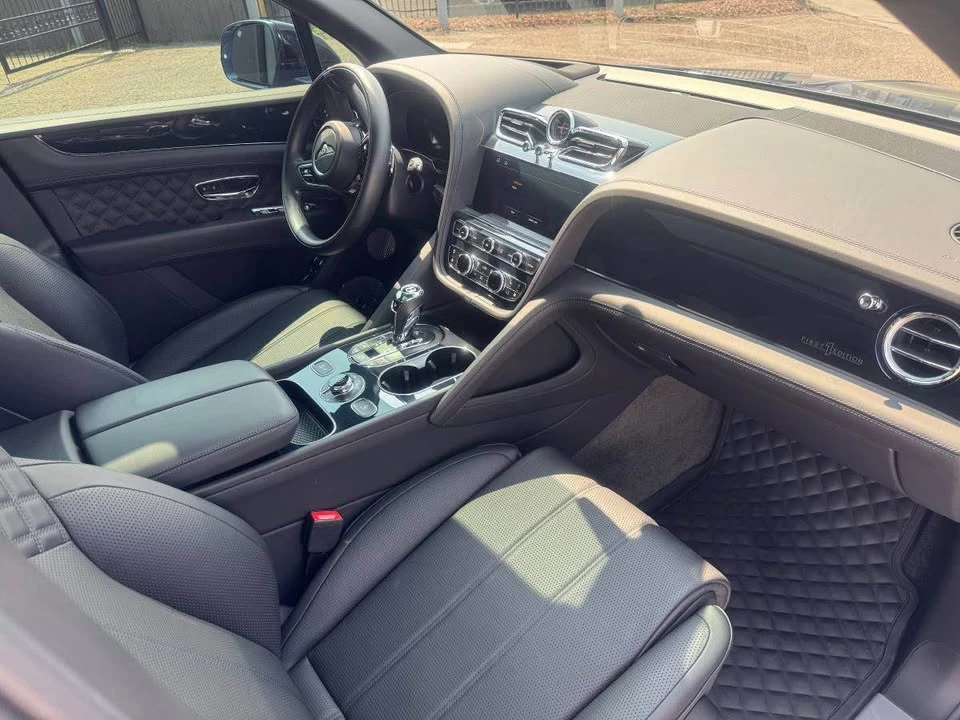 2021 Bentley Bentayga - Image 13 of 18