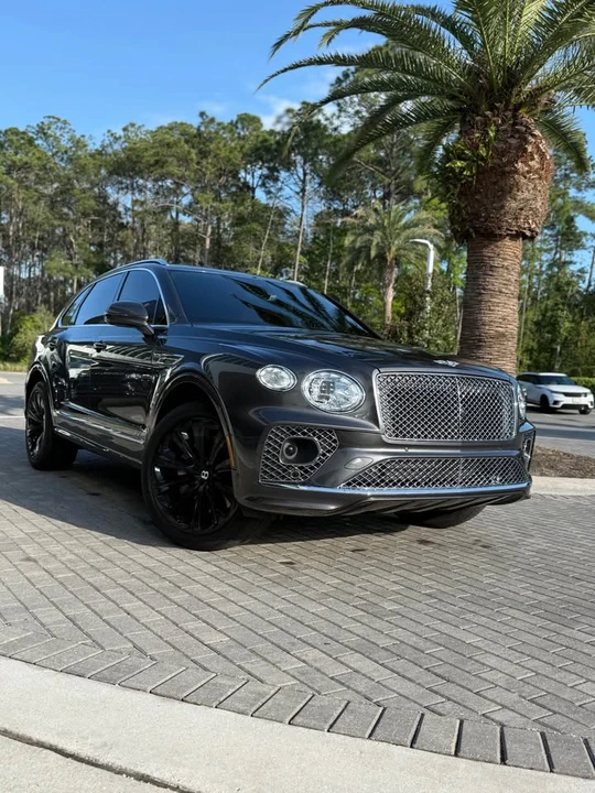2021 Bentley Bentayga - Image 5 of 6