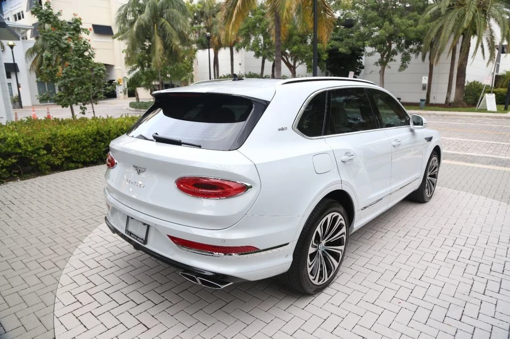 2021 Bentley Bentayga - Image 6 of 21