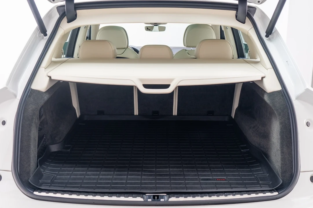 2021 Bentley Bentayga - Image 19 of 21