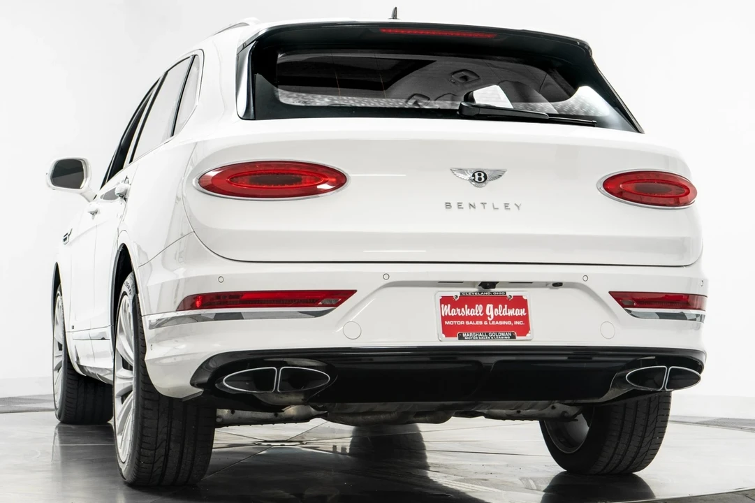 2021 Bentley Bentayga - Image 7 of 21