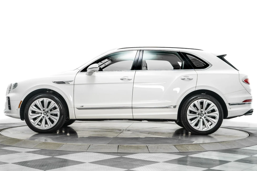 2021 Bentley Bentayga - Image 6 of 21