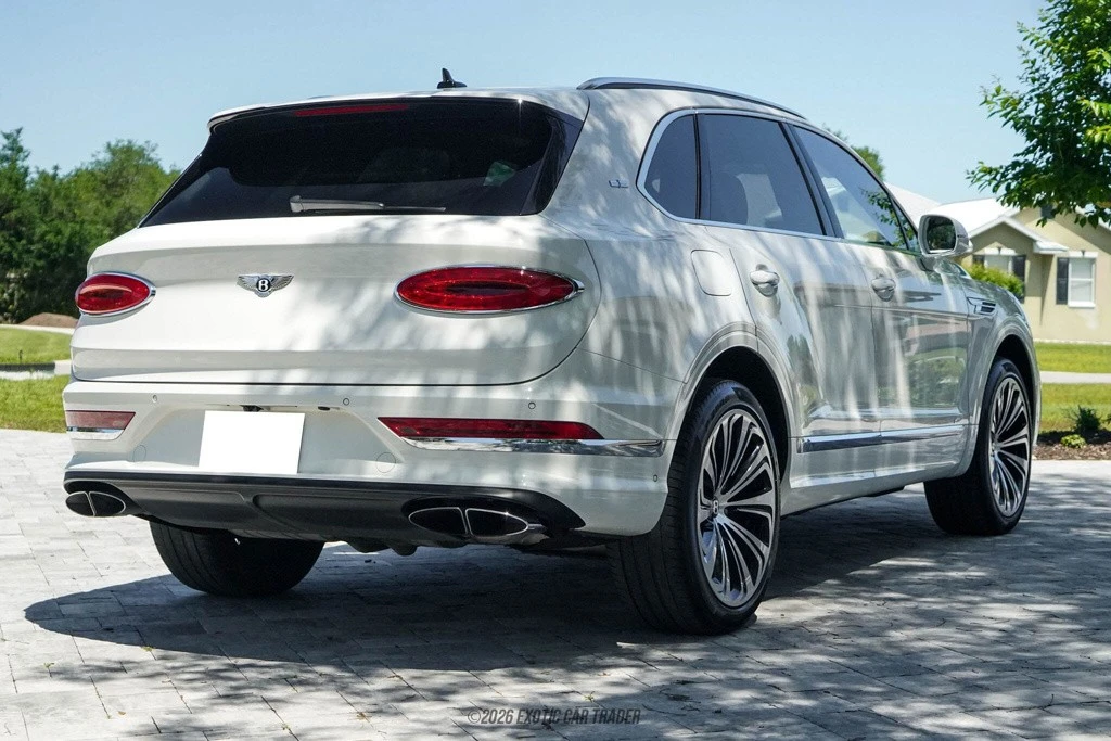2021 Bentley Bentayga - Image 8 of 12