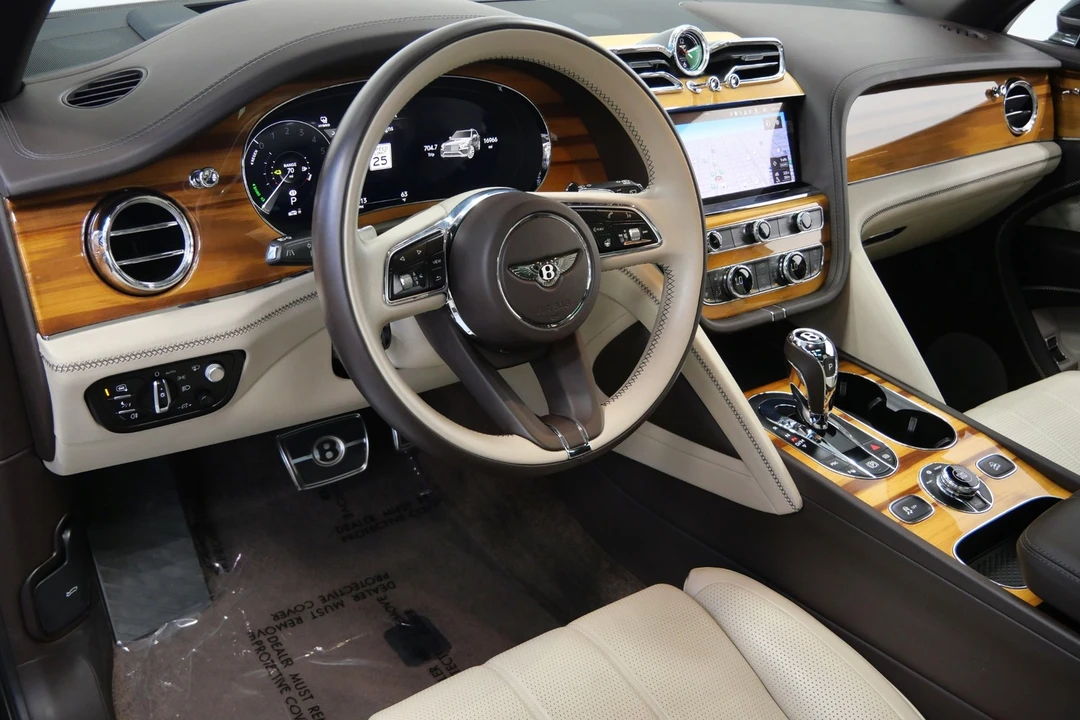 2021 Bentley Bentayga Mulliner - Image 13 of 21