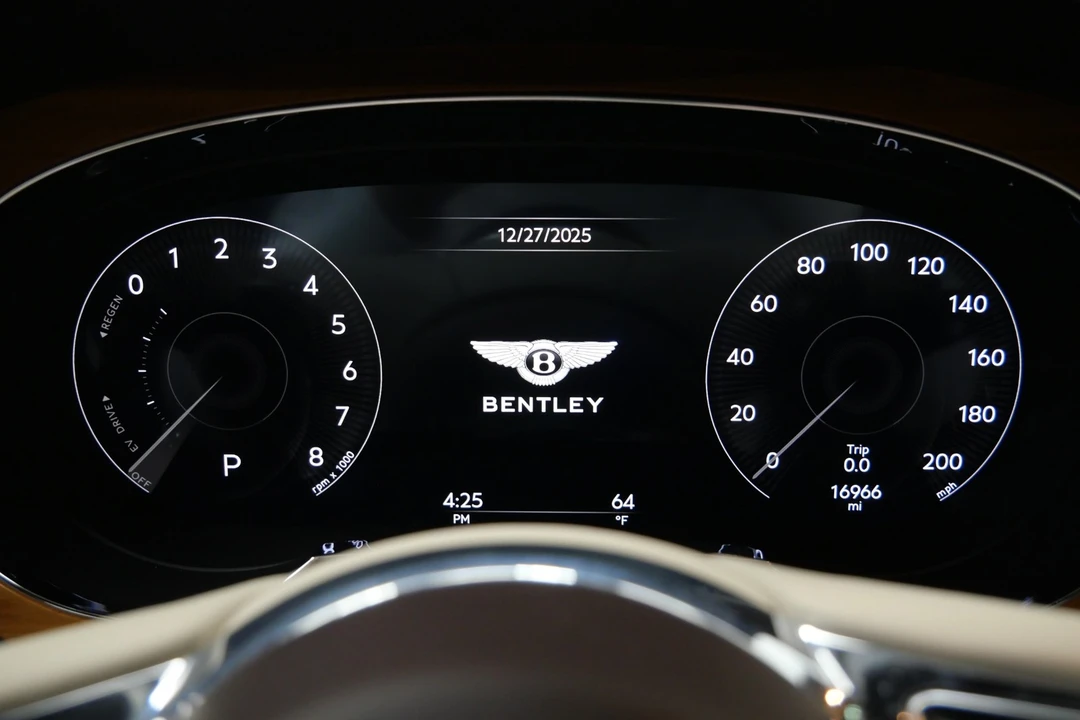 2021 Bentley Bentayga Mulliner - Image 21 of 21
