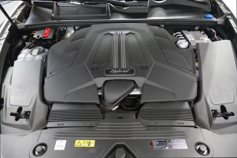 2021 Bentley Bentayga Mulliner - Image 11 of 19
