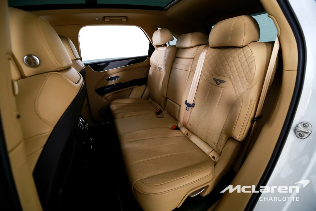 2021 Bentley Bentayga - Image 18 of 31