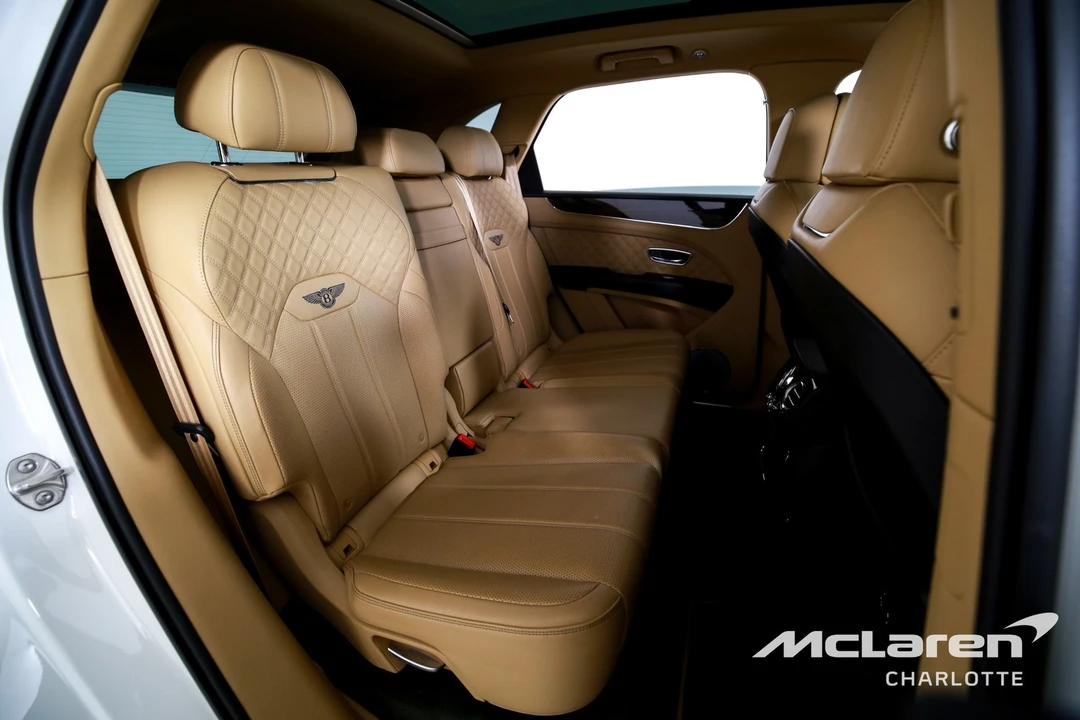 2021 Bentley Bentayga - Image 25 of 31
