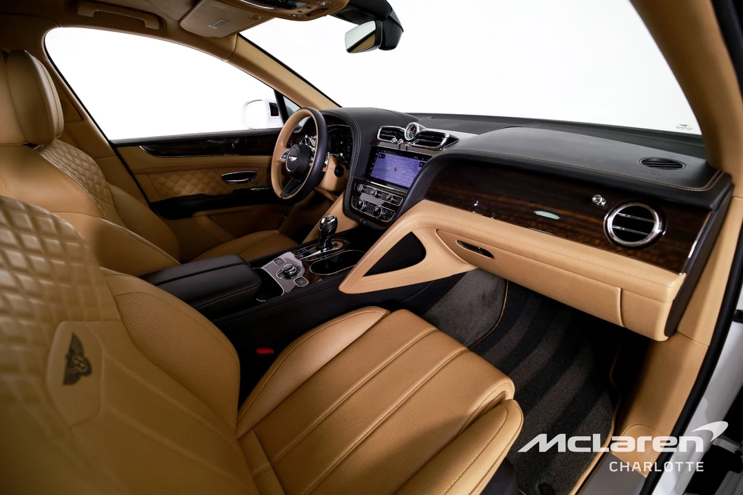 2021 Bentley Bentayga - Image 29 of 31