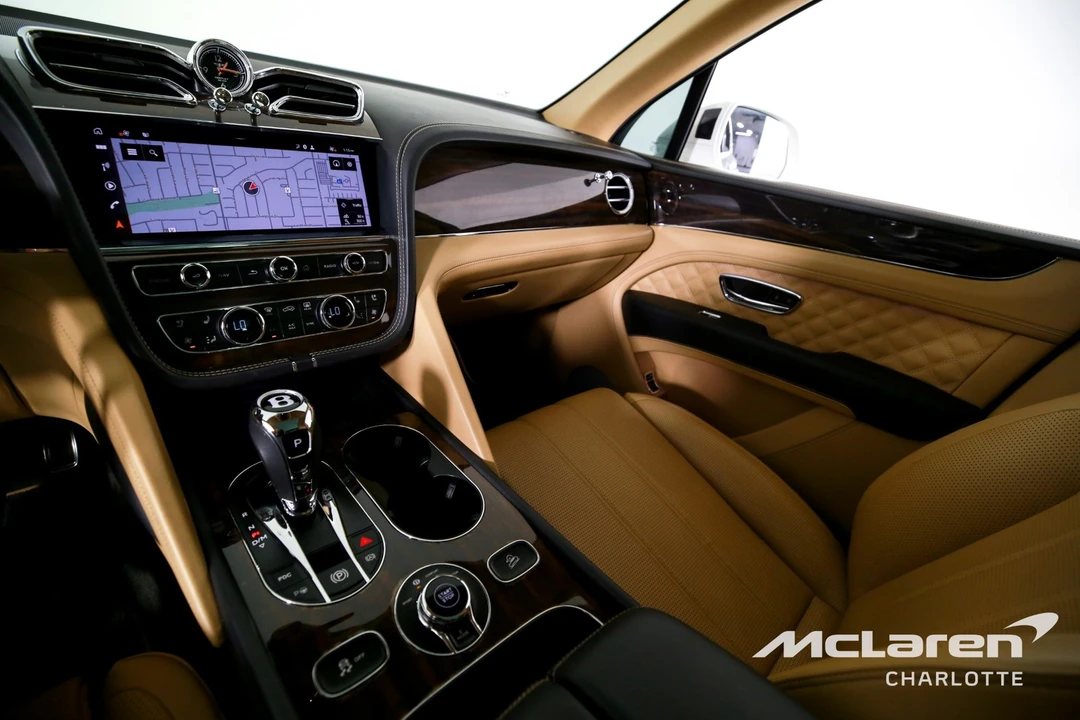 2021 Bentley Bentayga - Image 15 of 31