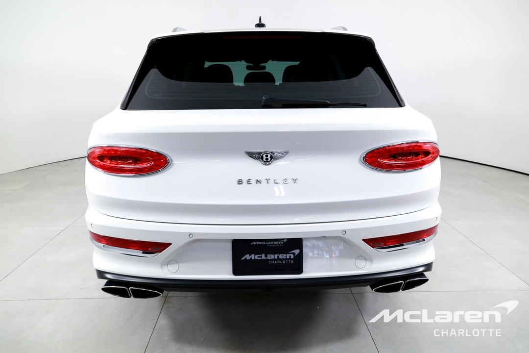 2021 Bentley Bentayga - Image 7 of 31