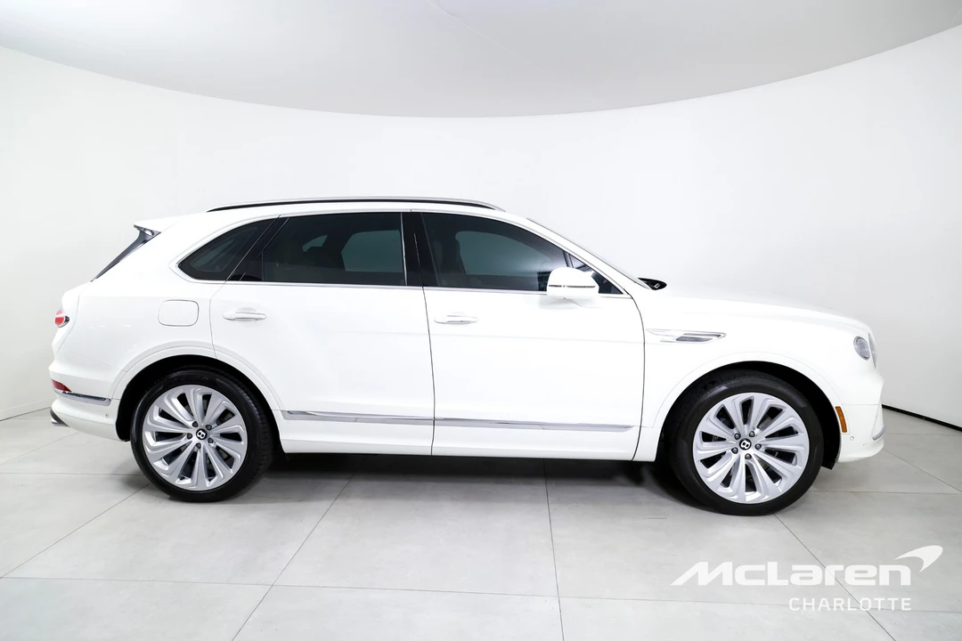 2021 Bentley Bentayga - Image 9 of 31