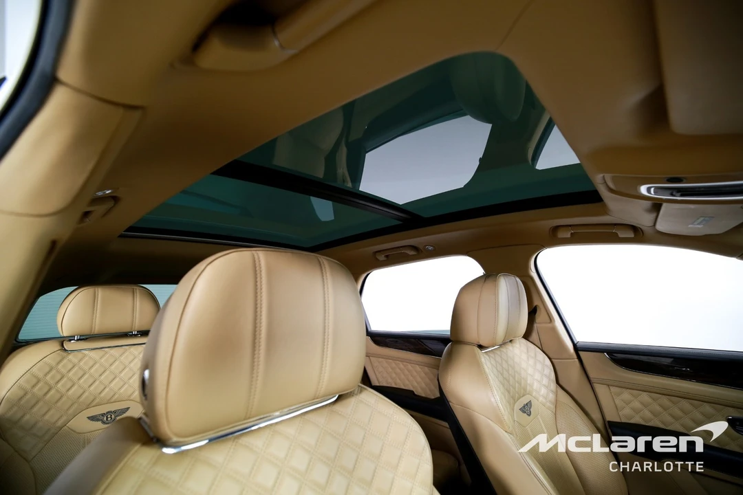 2021 Bentley Bentayga - Image 30 of 31