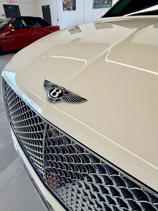2021 Bentley Bentayga - Image 5 of 13