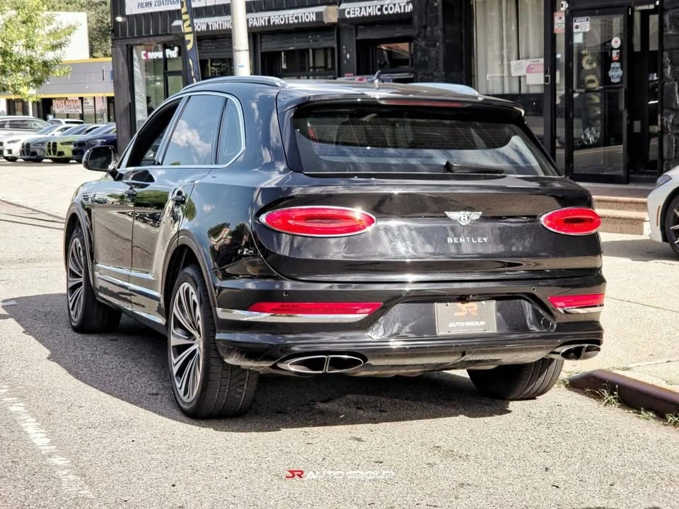 2021 Bentley Bentayga - Image 7 of 18