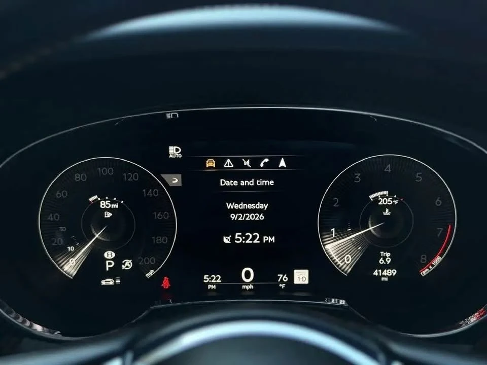 2021 Bentley Bentayga - Image 19 of 20