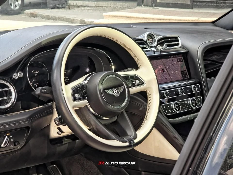 2021 Bentley Bentayga - Image 12 of 18