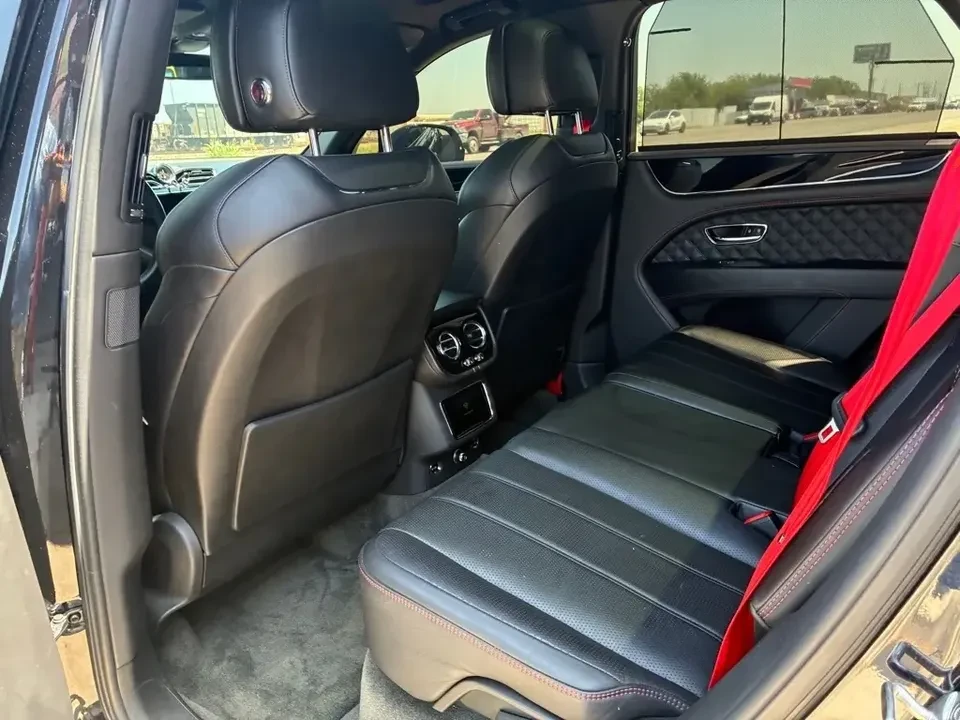 2021 Bentley Bentayga - Image 3 of 20