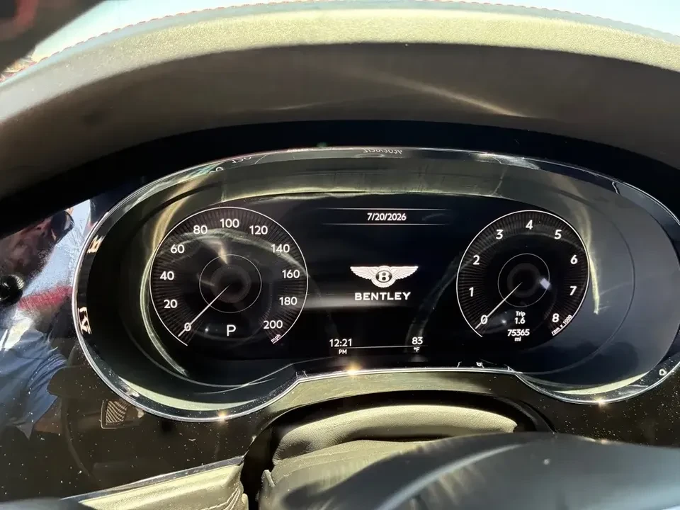 2021 Bentley Bentayga - Image 2 of 20