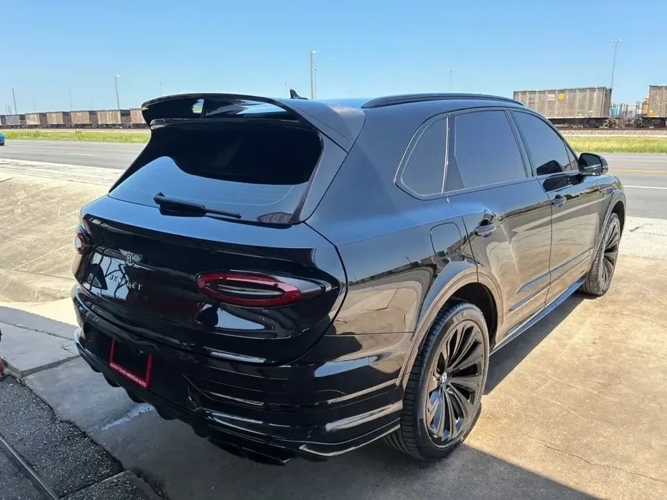 2021 Bentley Bentayga - Image 11 of 20