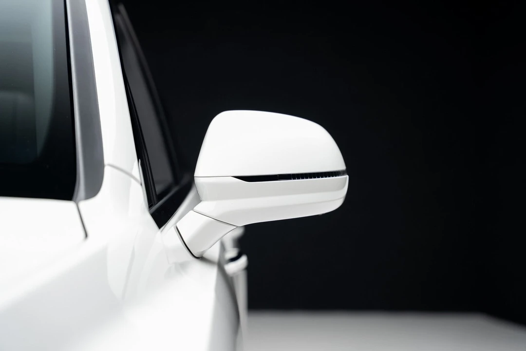 2021 Bentley Bentayga - Image 14 of 21
