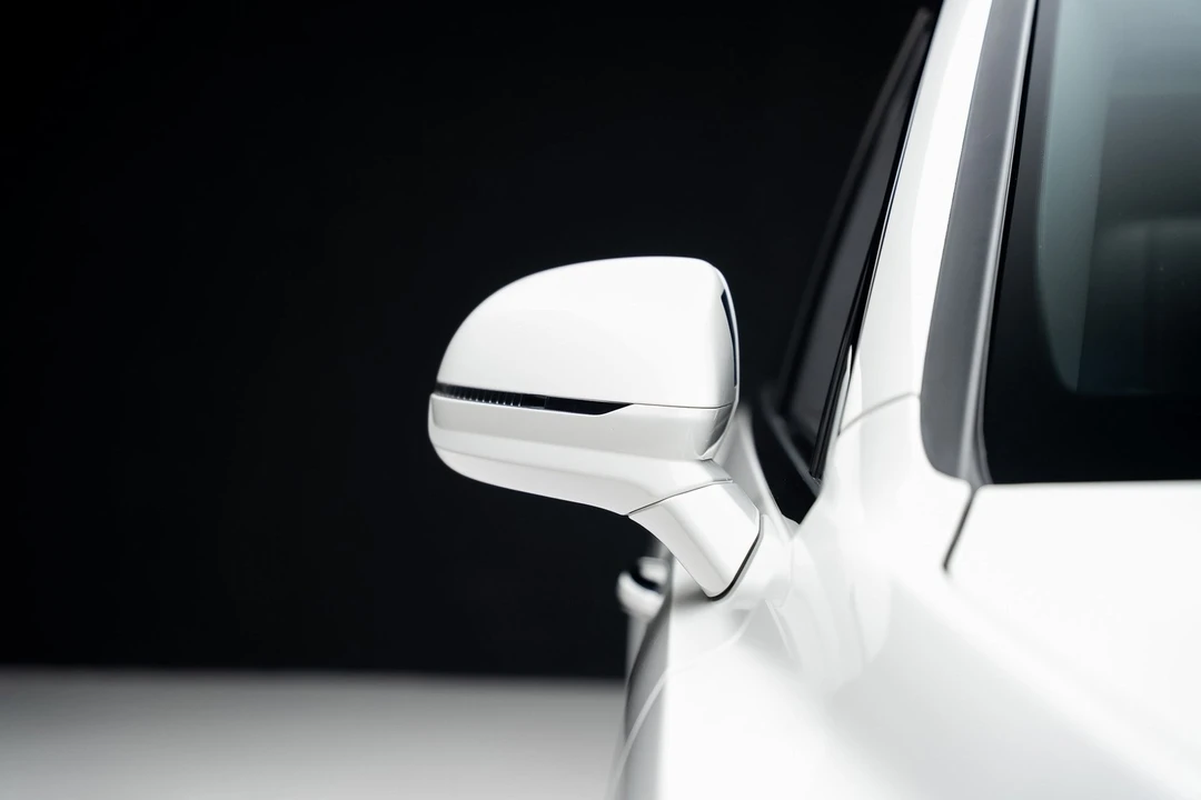 2021 Bentley Bentayga - Image 13 of 21