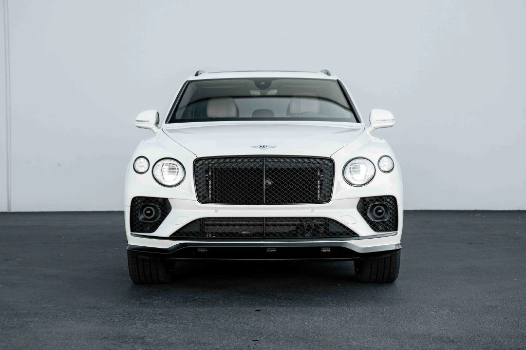 2021 Bentley Bentayga - Image 2 of 31