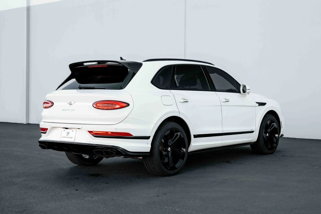 2021 Bentley Bentayga - Image 16 of 31