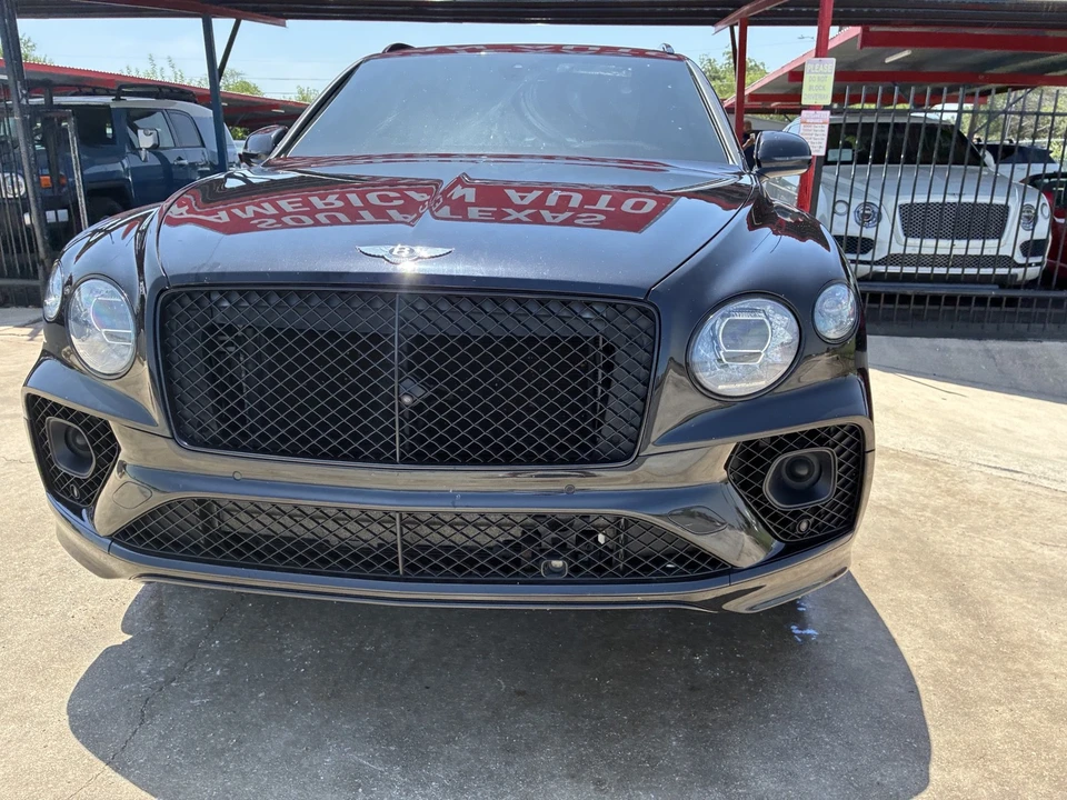 2021 Bentley Bentayga - Image 18 of 31
