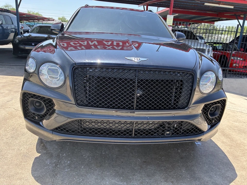 2021 Bentley Bentayga - Image 19 of 31
